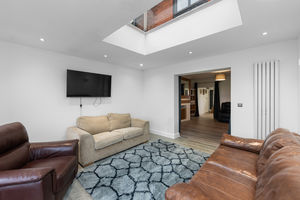 Photo 19- click for photo gallery